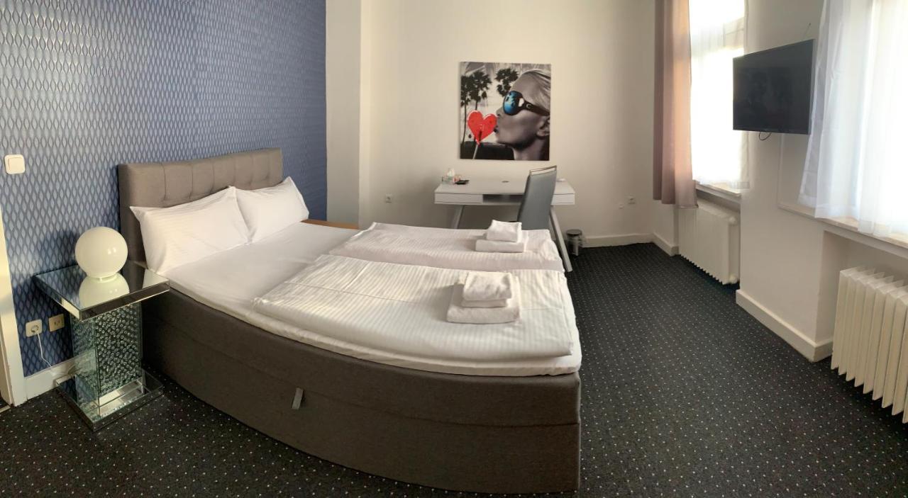 City Max Hotel بوخوم المظهر الخارجي الصورة